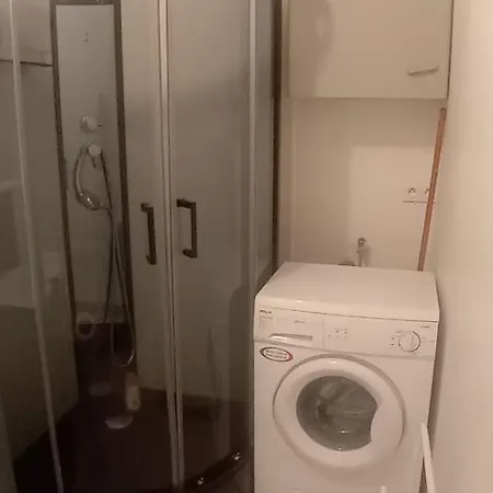 Zen Apartment *